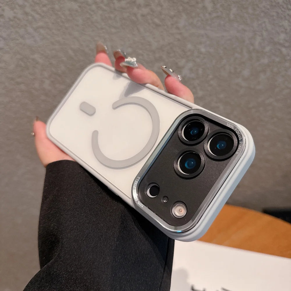 MagSafe transparent hard acrylic case for iPhone 17 Pro Max