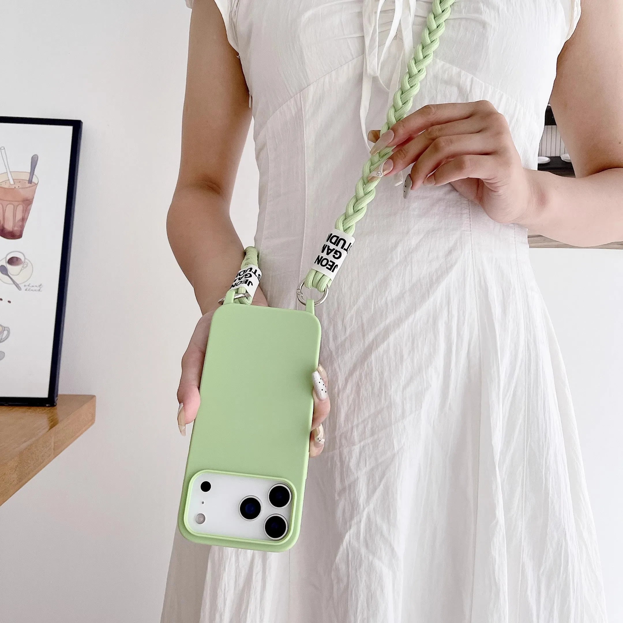 Silikon Lanyard-Hülle mit Band für iPhone 16–17