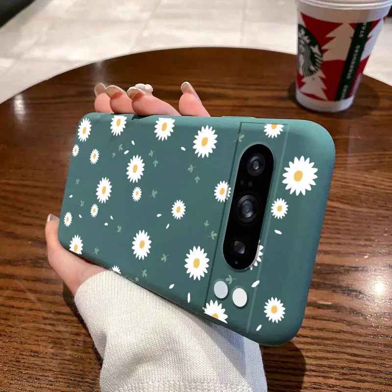 Pixel 8 Pro Hülle mit Blumen-Armband