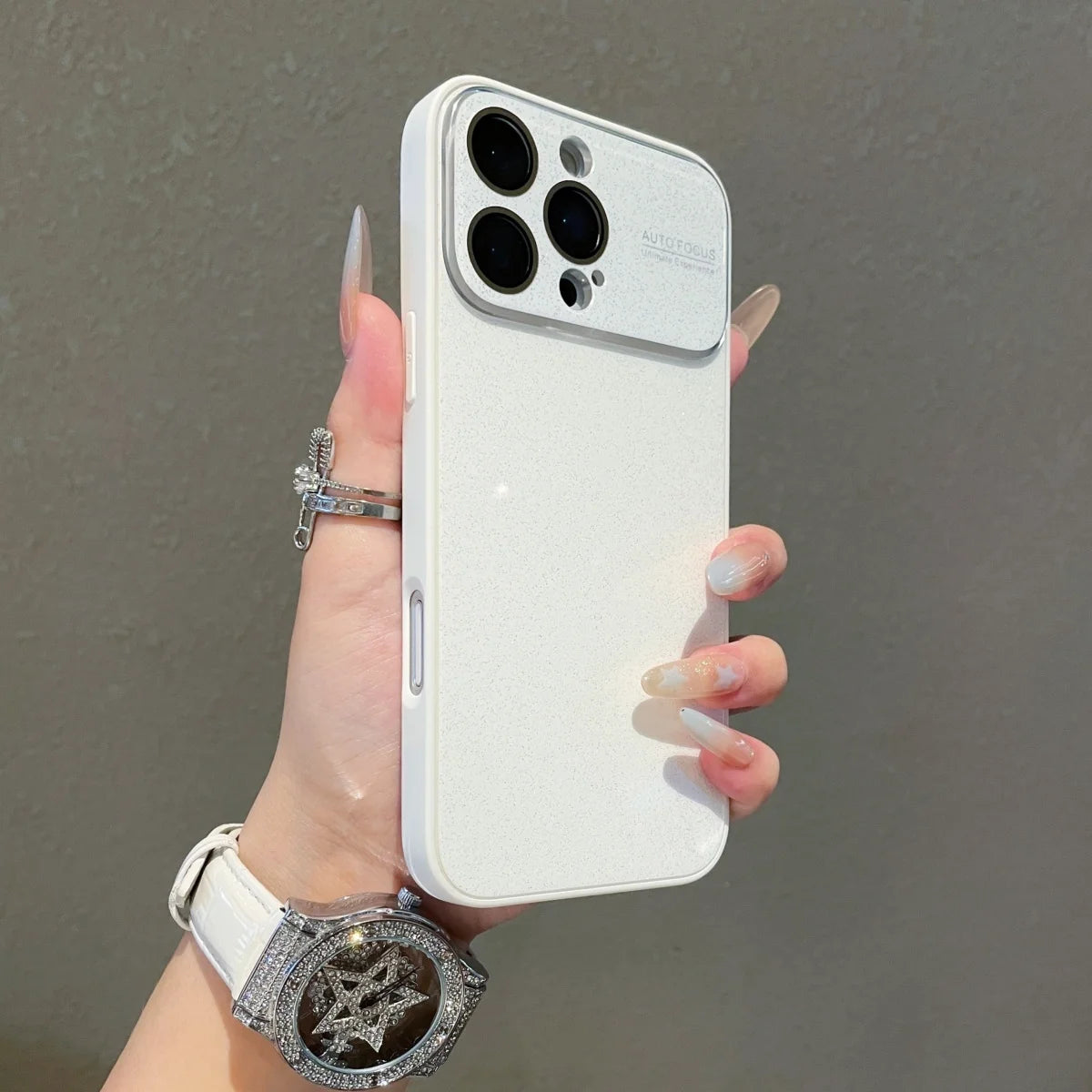 Glitzer Acryl Hülle mit Fenster für iPhone 17