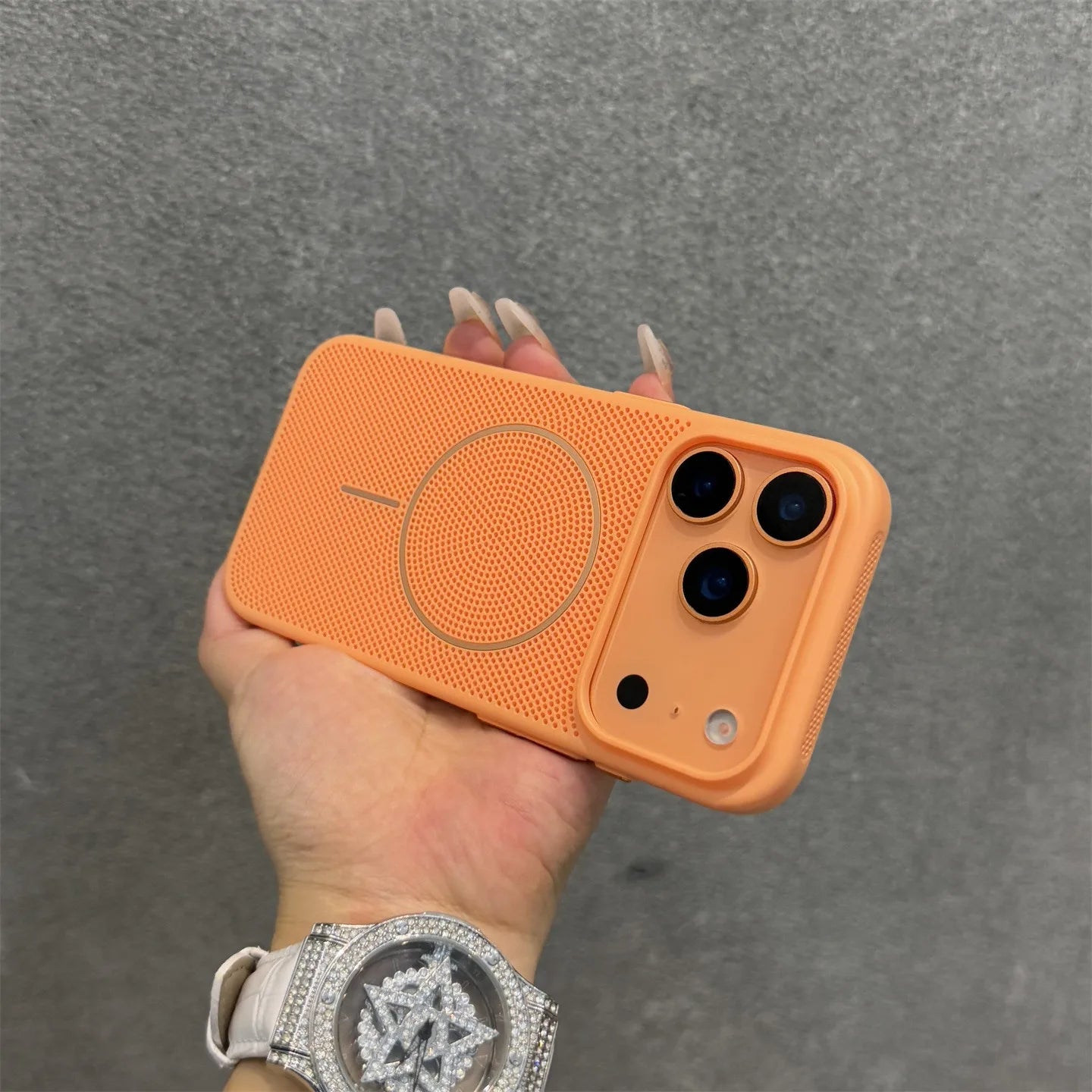 Magnetische Magsafe Hülle für iPhone 17 Pro Max Atmungsaktiv