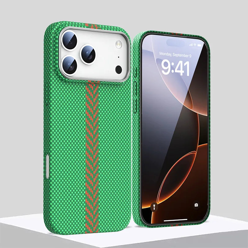 Magnetic Kevlar case for iPhone 17 Pro Max