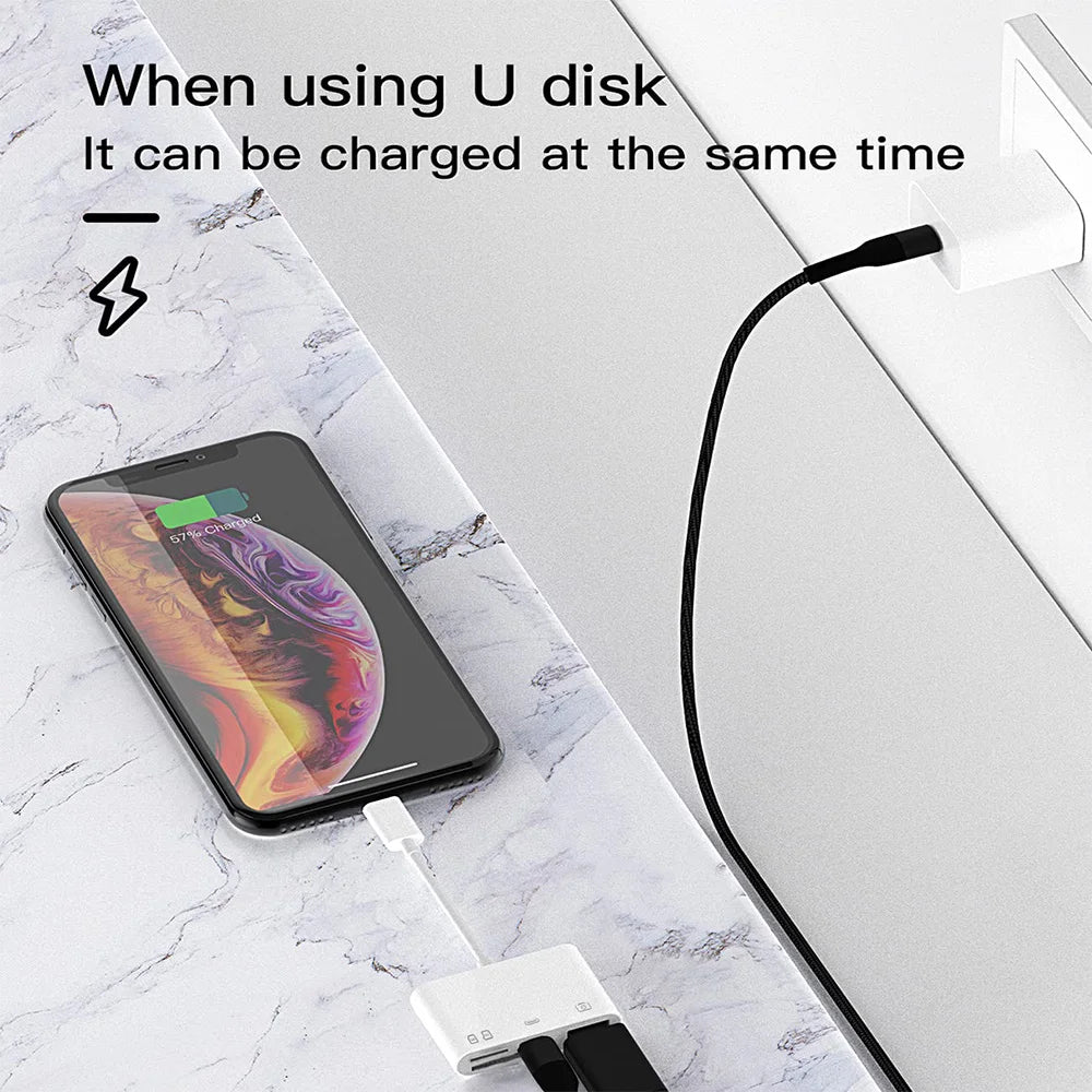 4-in-1 USB Typ-C & Lightning Kartenleser für iPhone