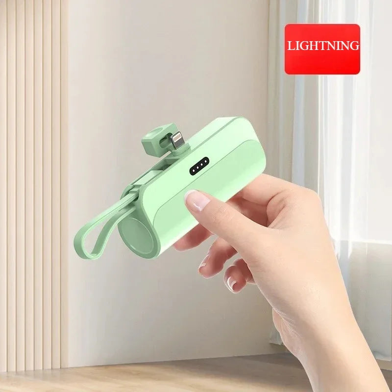 Kompakte 10000mAh Mini-Powerbank mit Schnellladung