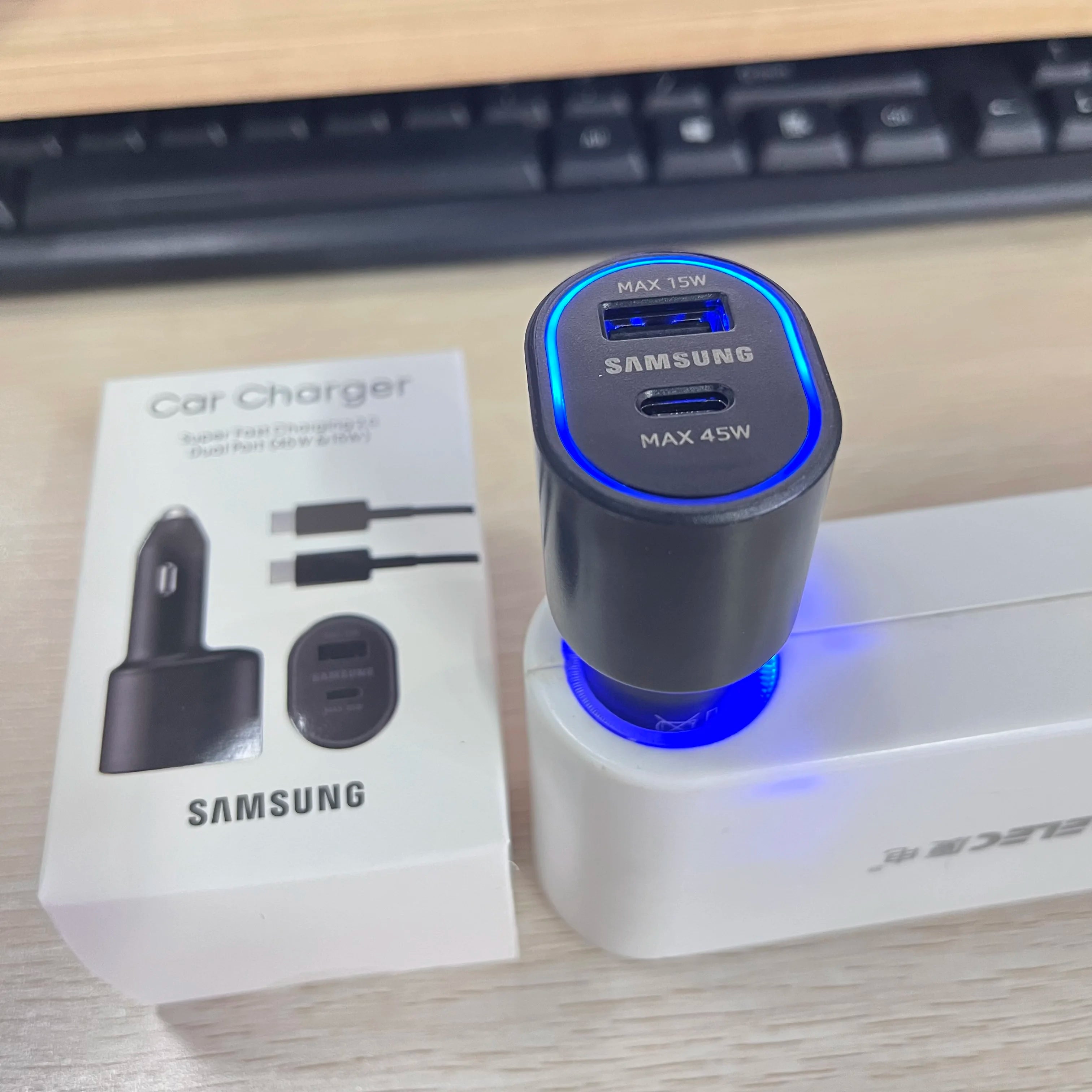 Original Samsung 45W Auto-Schnellladegerät
