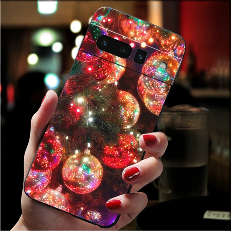 Semi-enclosed silicone case for Google Pixel 8, 9 and 10. Flexible protection.