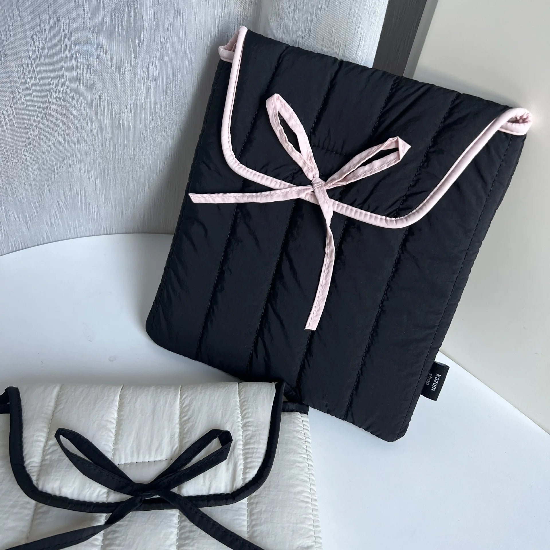 Niedliche Schleifen Laptop-Tablet-Hülle