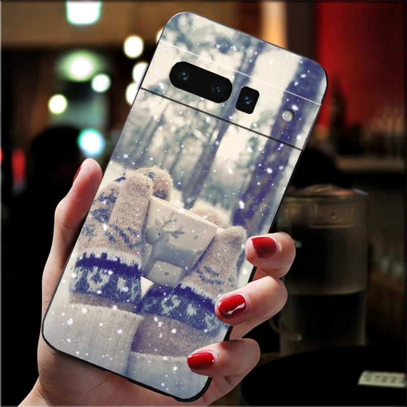 Winter TPU case for Google Pixel 8, 9 and 10: Protection and design 