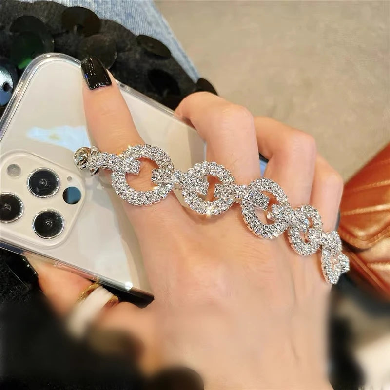 Luxus Glitzer Diamant Armband Hülle für iPhone 17