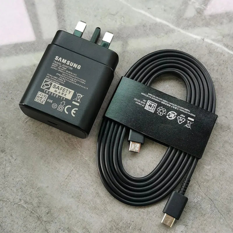 Samsung 45W UK-Stecker Schnellladegerät